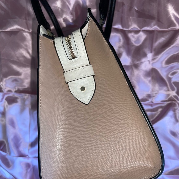 Kate Spade Black and Cream Shoulder Bag with Tan Accents - Picture 7 of 12